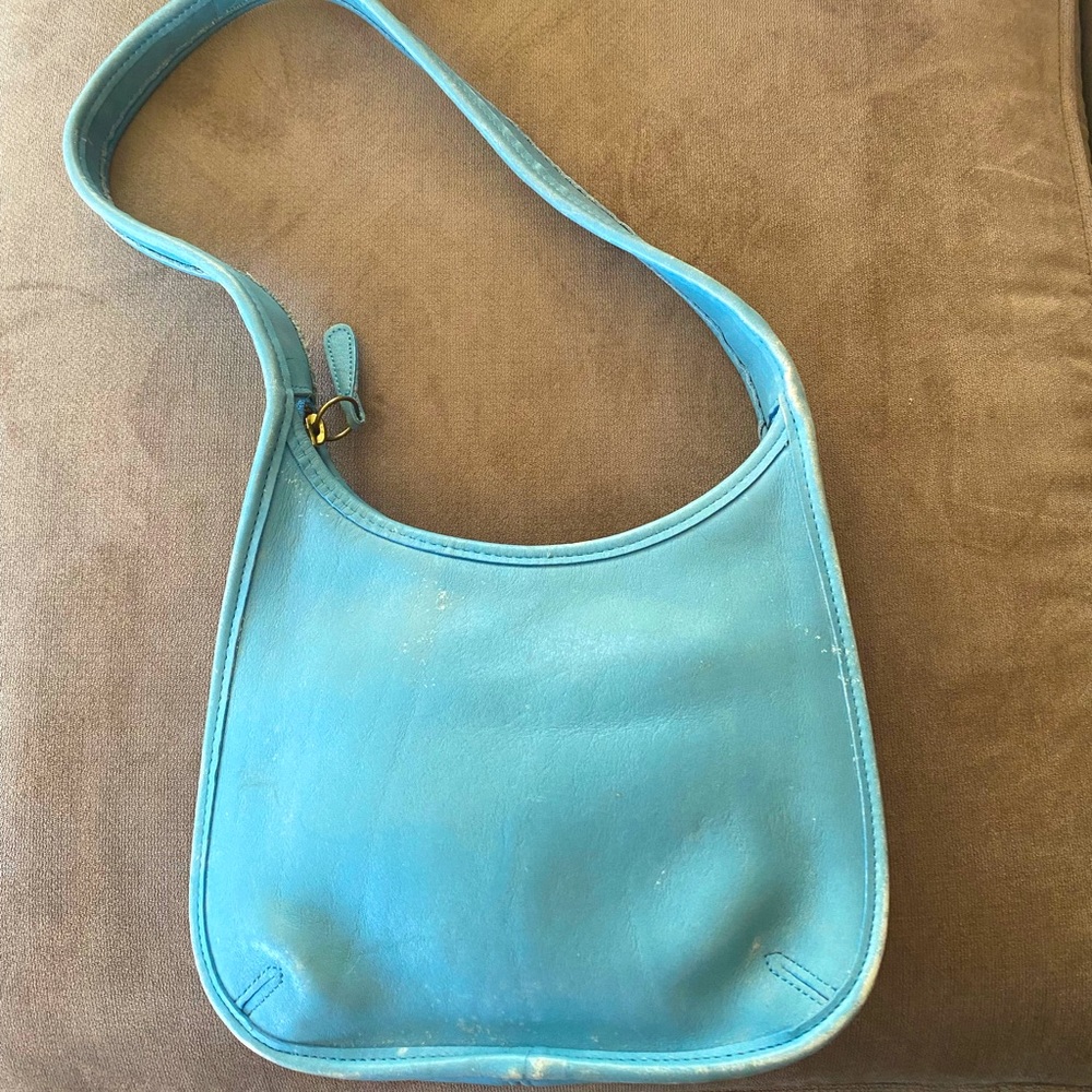 Vintage ergo coach Powder blue shoulder bag